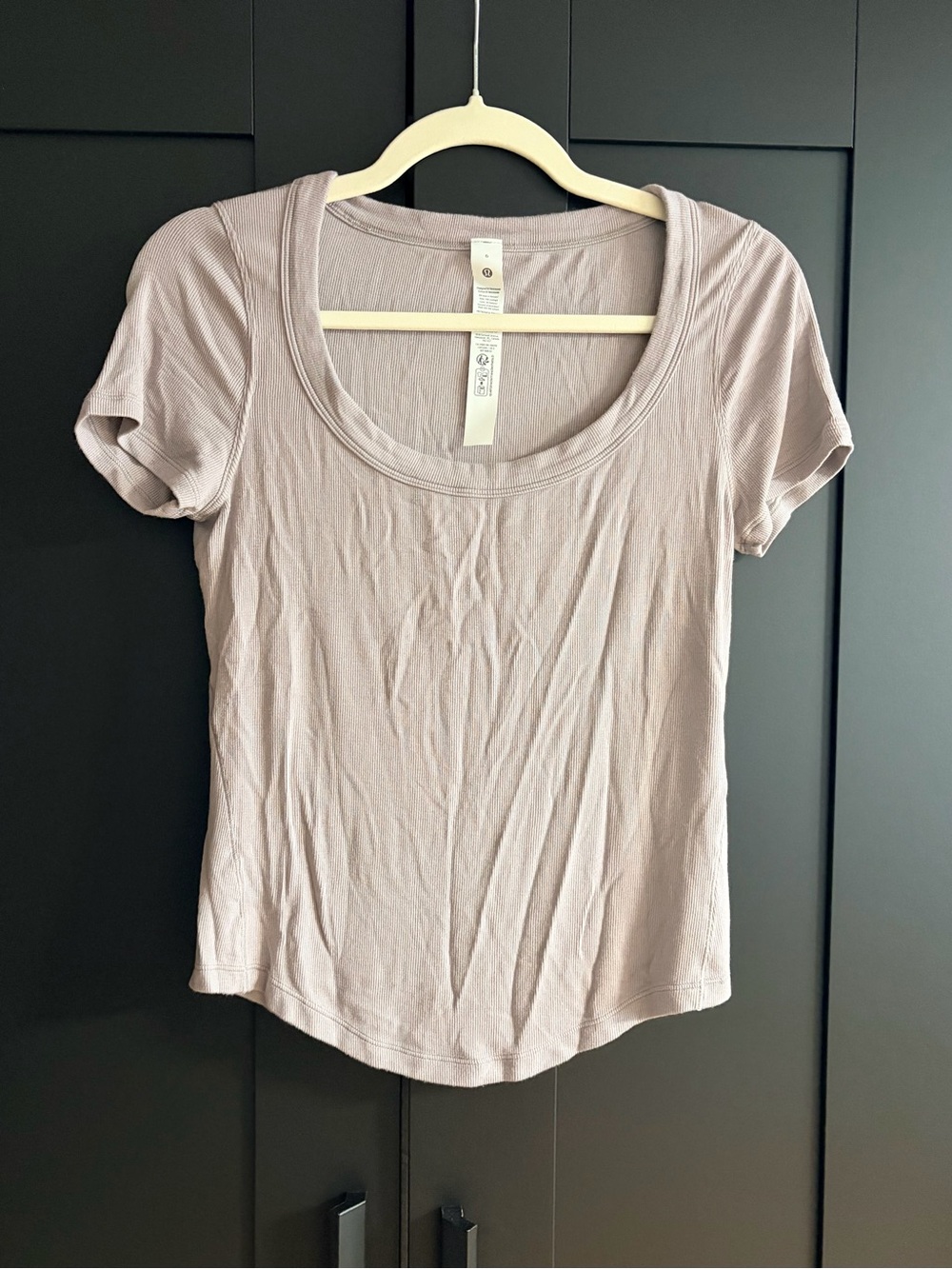 Lululemon Hold Tight Scoop-Neck Short-Sleeve Shirt Mauve Grey Size 6
